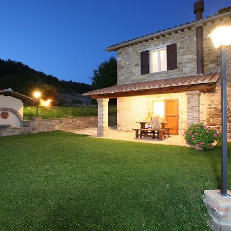 Agriturismo Caiburroni Pietralunga  Buitenkant foto