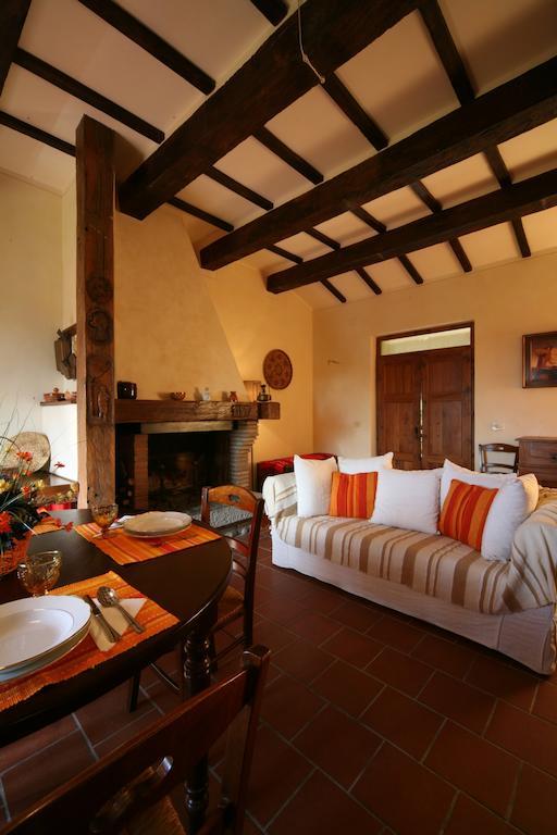 Agriturismo Caiburroni Pietralunga  Buitenkant foto